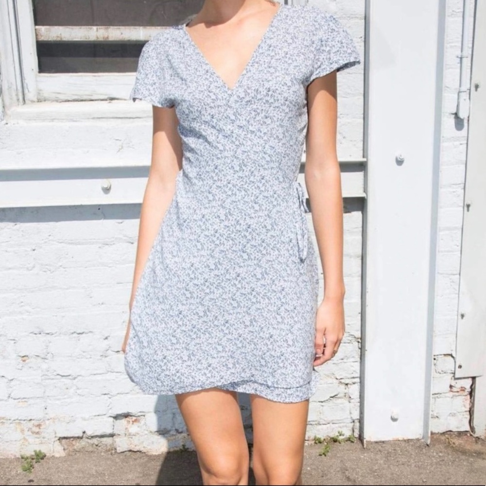 Brandy Melville Dress